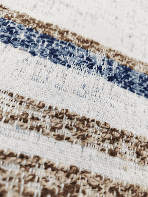 An tsraith blaincéad d'fhabraic teicstíle tí cadáis poileistear striped chenille neamhrialta